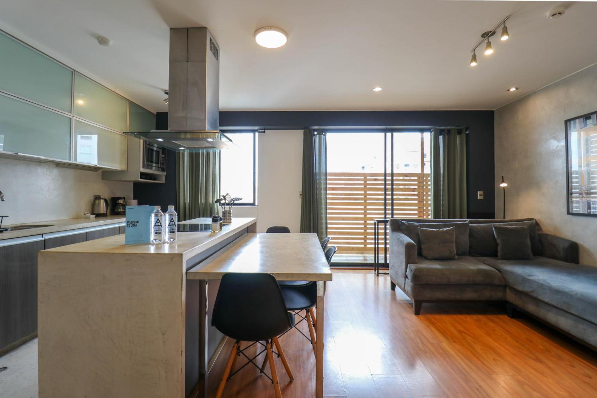 Astonishing 2Br At Malecon Apartment Лима Екстериор снимка