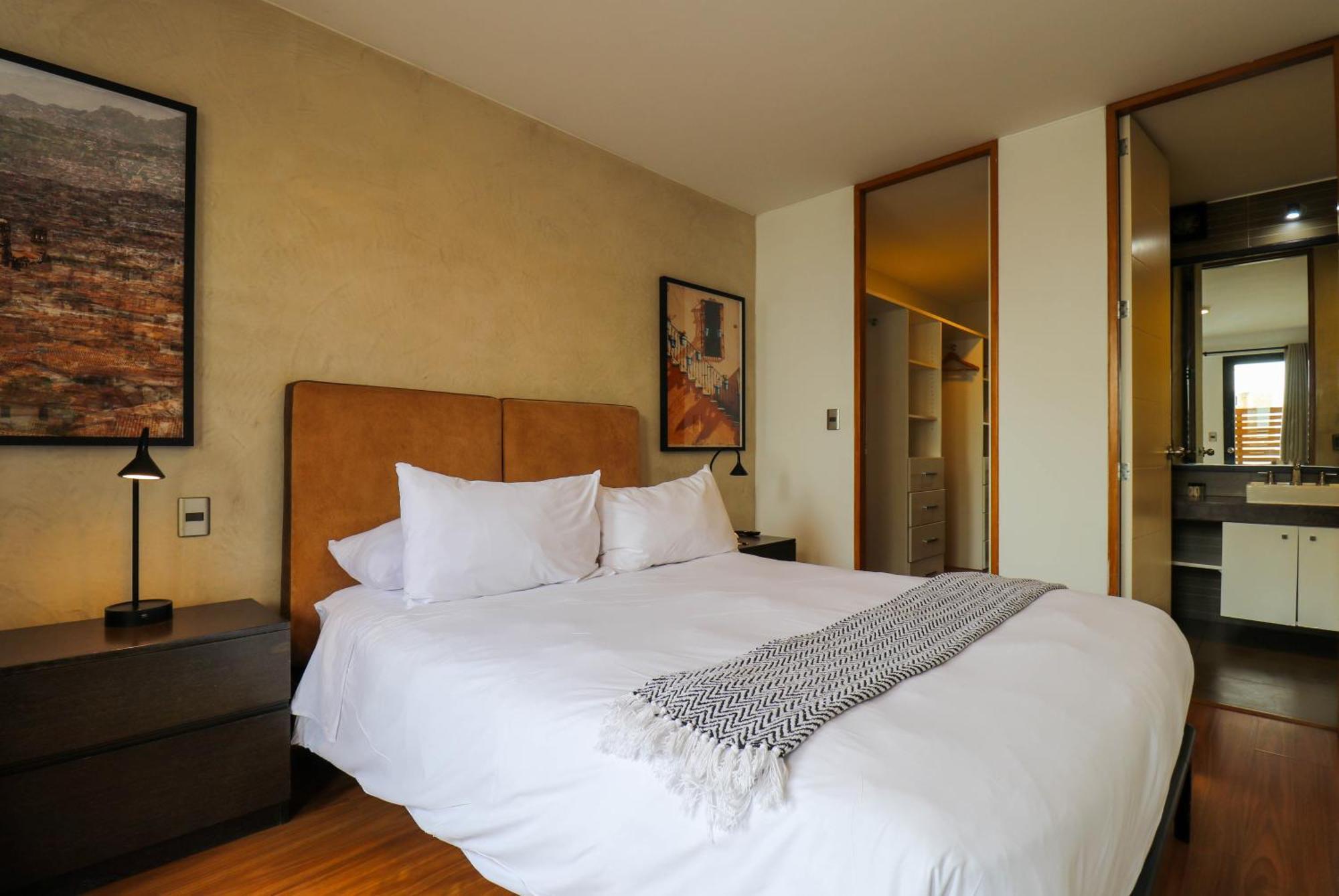 Astonishing 2Br At Malecon Apartment Лима Екстериор снимка