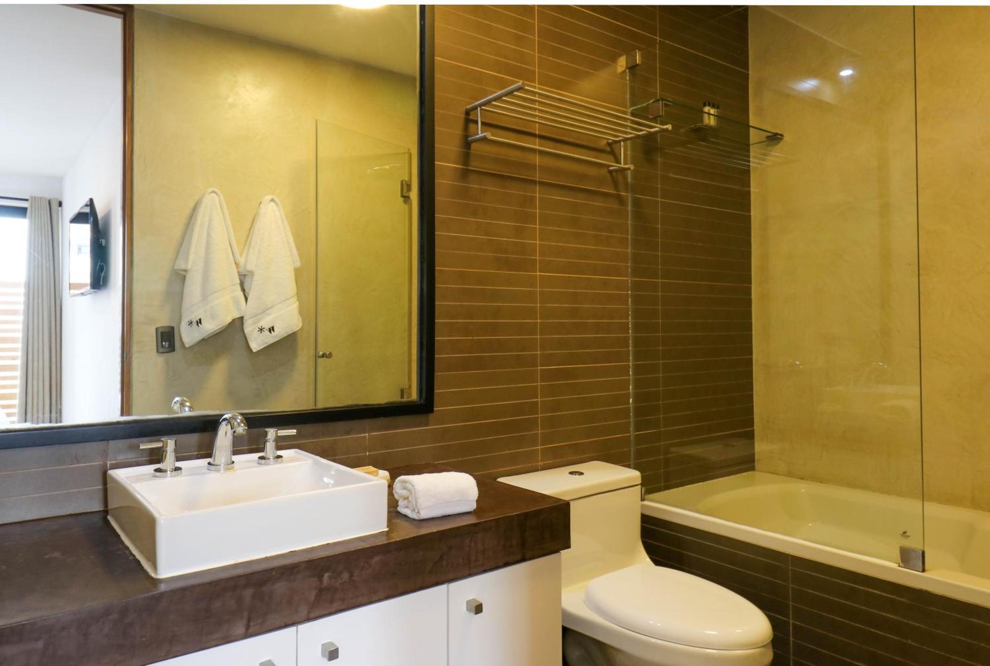 Astonishing 2Br At Malecon Apartment Лима Екстериор снимка